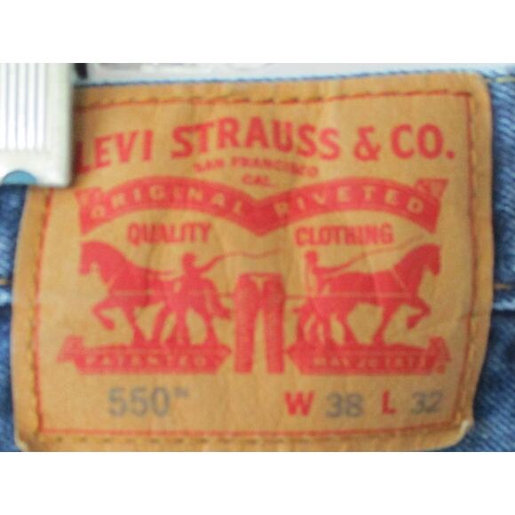 Levi's 550 Men's Medium Wash Straight Leg Blue Jeans Size 38 X 32 - Picture 7 of 8